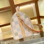 LOUIS VUITTON - Image 4