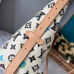 LOUIS VUITTON - Image 7