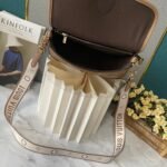 LOUIS VUITTON - Image 8