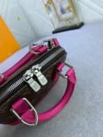 LOUIS VUITTON - Image 7