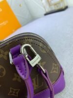 LOUIS VUITTON - Image 6