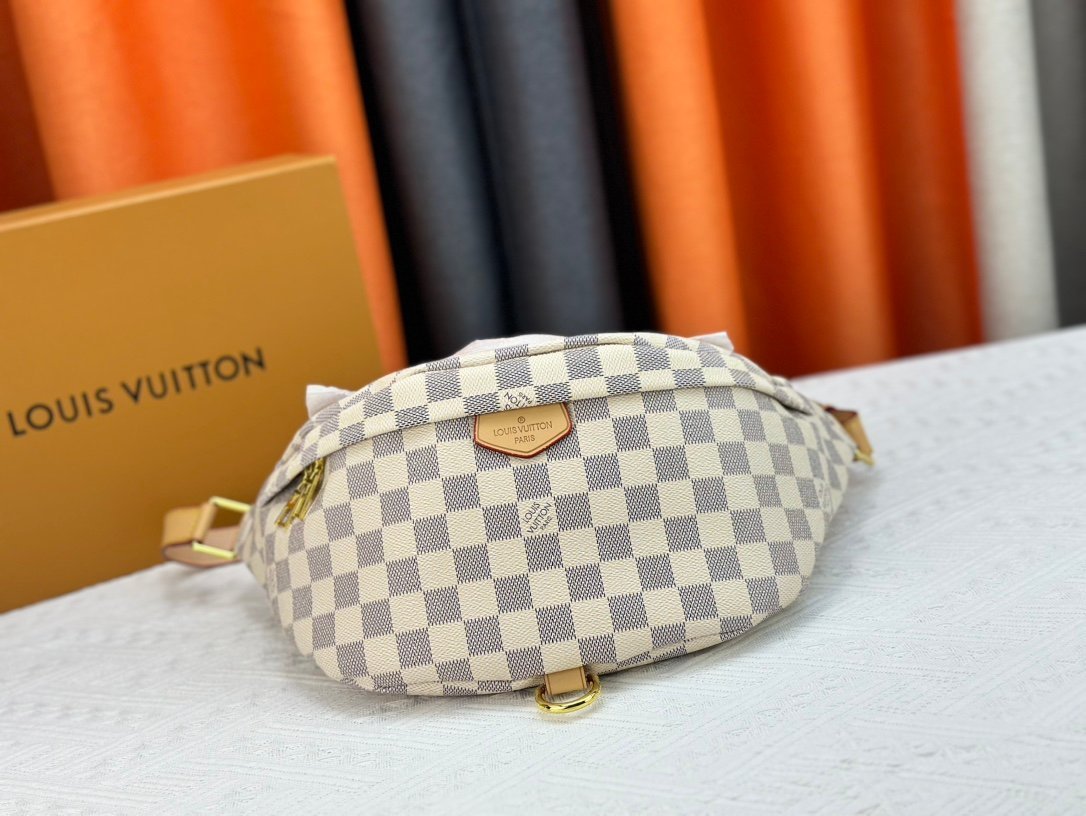 wsxc1743177292315_0.jpg LOUIS VUITTON - Image 1
